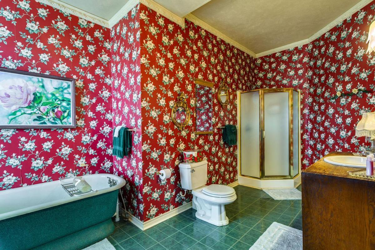 Four Winds Victorian Venue&Suites Bonham Chambre photo