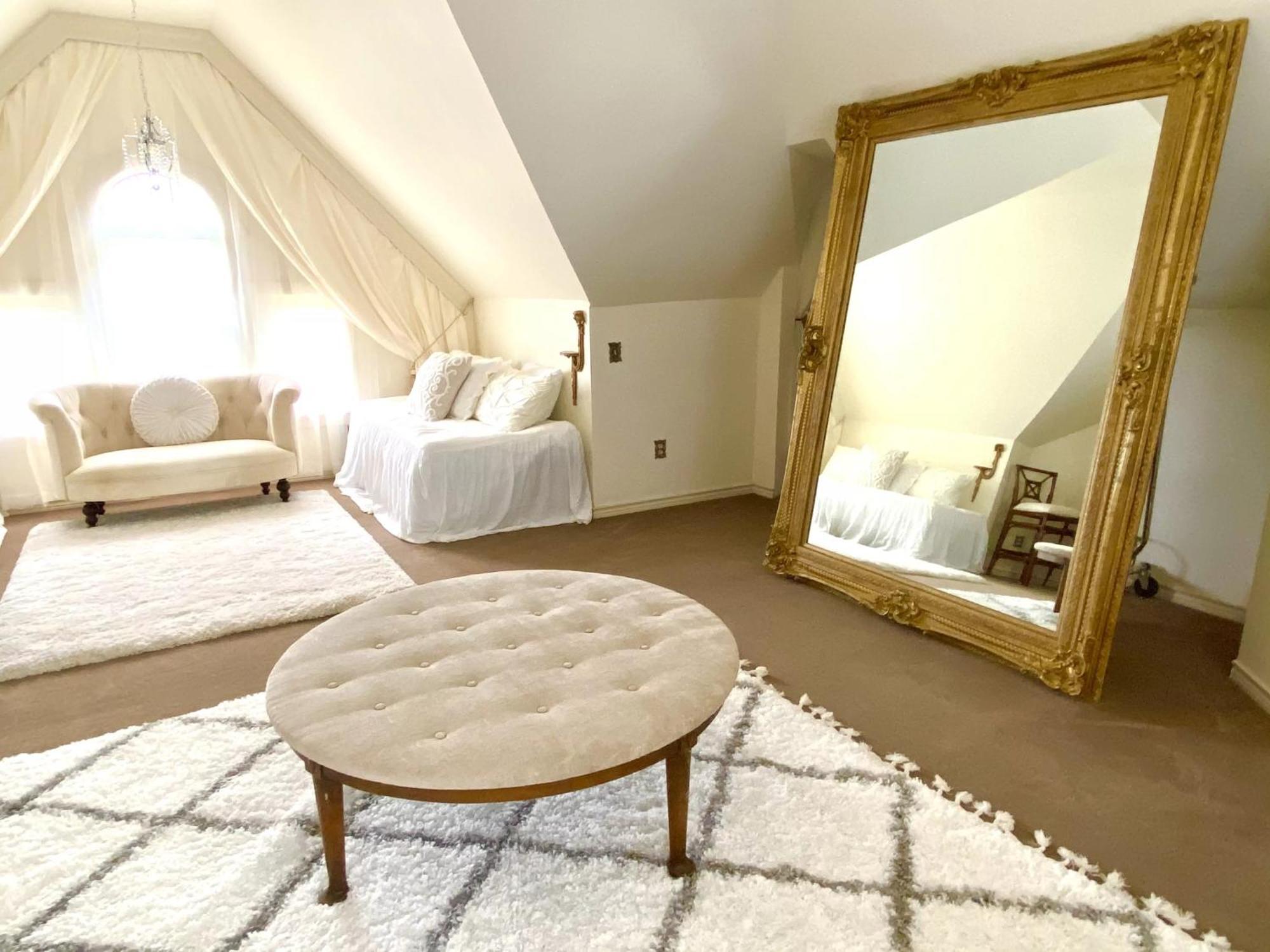 Four Winds Victorian Venue&Suites Bonham Chambre photo